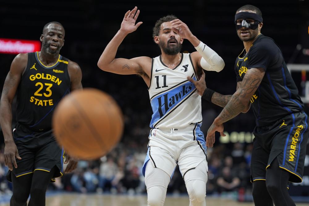 战成为众人 战成为众人