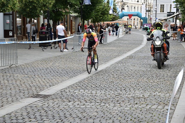 队对其未来 队对其未来